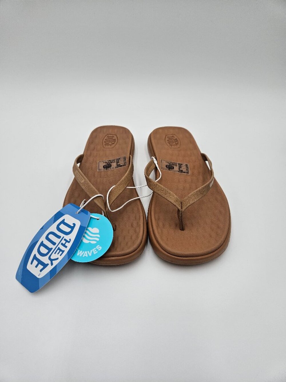 NWT Hey Dude Women's Maui Breeze Flip Flops Tan | Size 5